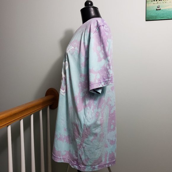 Groove with this Bleached "Dirty Hippie" T-Shirt - Picture 8 of 8